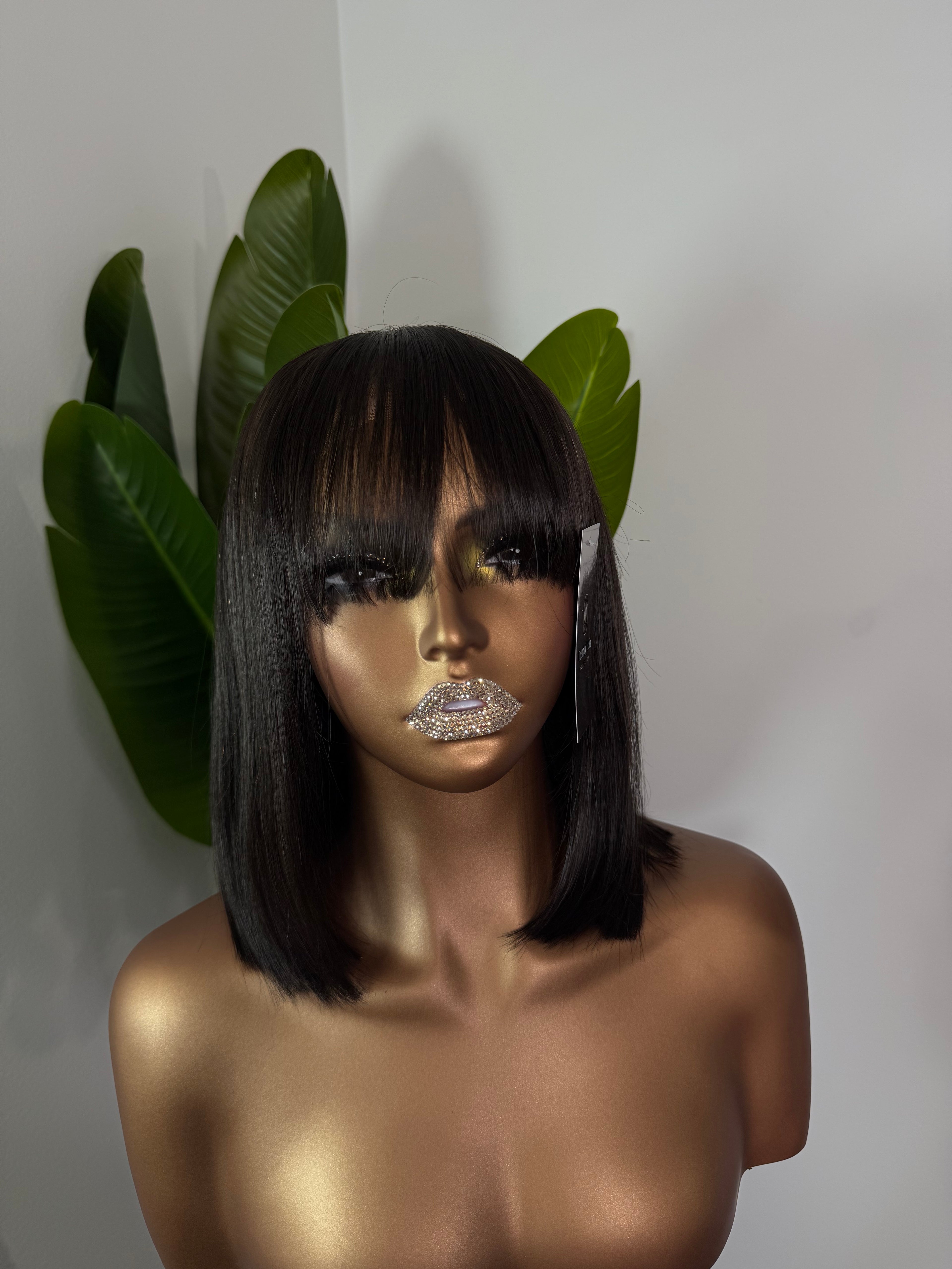 Perruque Bob Lisse avec Frange – Coupe Luxe Ultra Chic